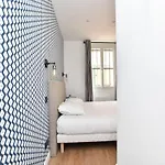 Renovated 2Bd Apartment In Parc Belleville